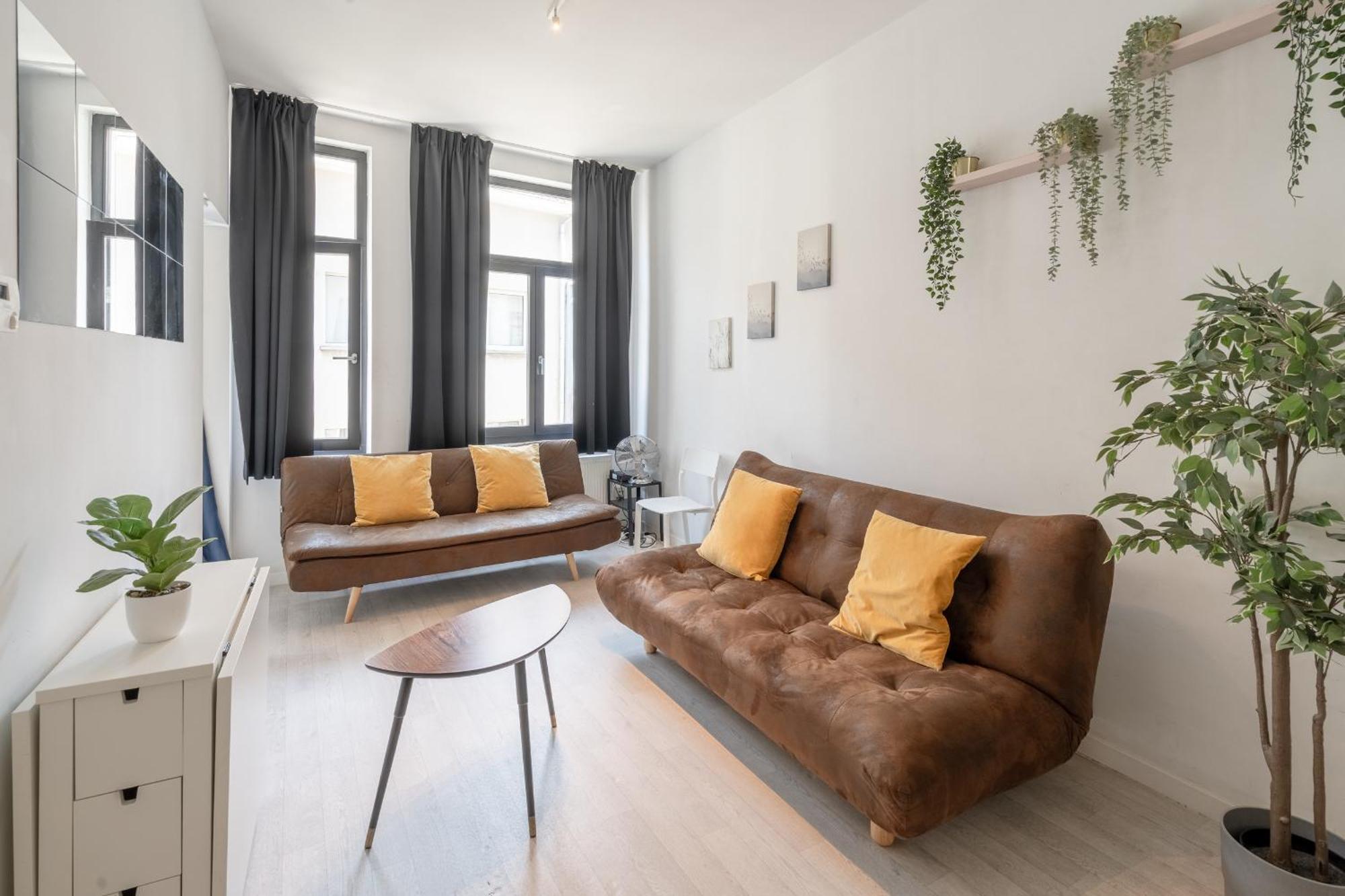 Beautiful Cozy Apartments In The Heart Of Antwerp Exterior photo
